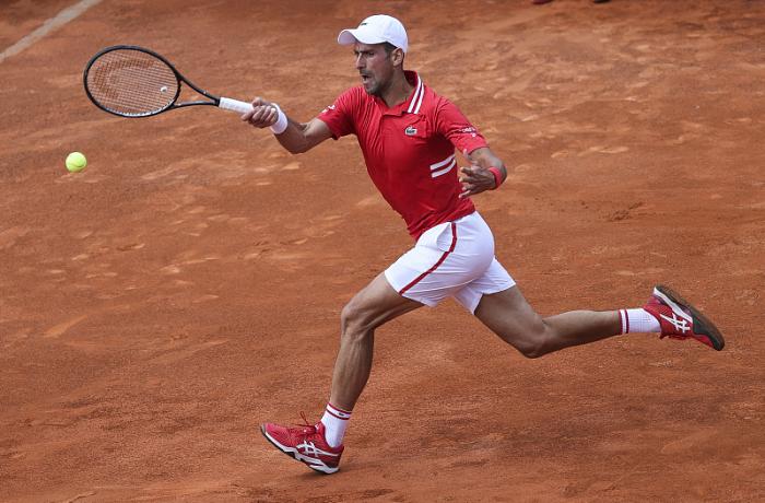 德约科维奇逆转之王！胜率直追历史第一，本赛季首次晋级半决赛