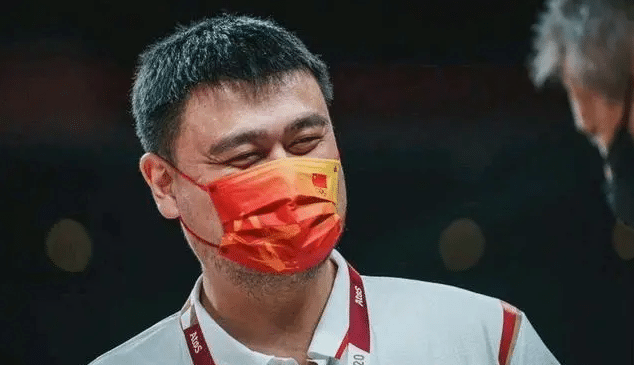 三人女篮摘铜！姚明笑了，杜锋送祝福，最大悬念：奖励多少钱？