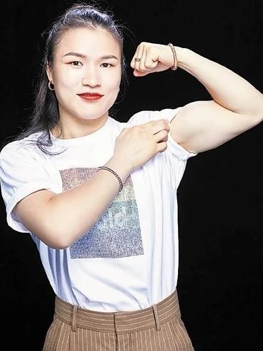 破案了，张伟丽为何78秒被KO？一细节成关键，张伟丽虽败犹荣