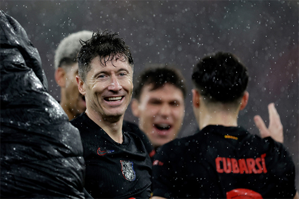 重磅！欧冠形势突变，2豪门率先突围，6队提前出局，9队仍有希望