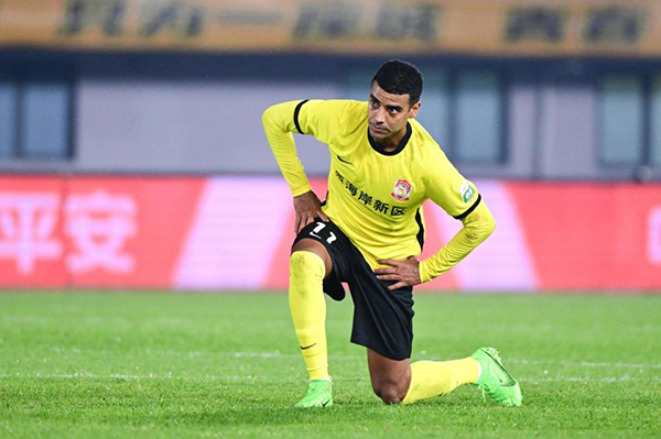 伊万敲定7人增援国足！34岁归化射手回归，里皮2大爱将或回归