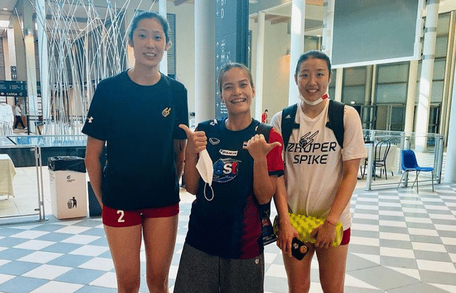 朱婷的影响力！在意大利被对手球员追星合影，手腕伤势引发热议