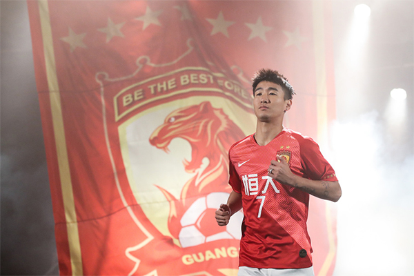 前国脚批韦世豪：欠薪追讨背后的友情代价