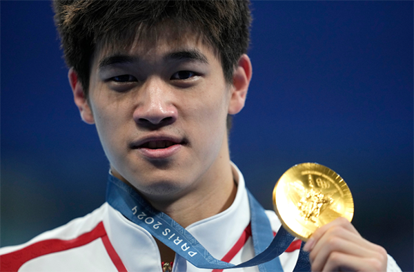 潘展乐惊艳泳坛，获马格努森盛赞