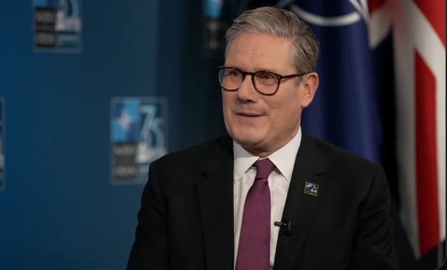 英国首相称英格兰夺冠应考虑全国放假