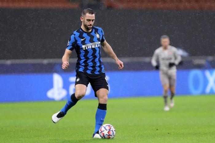 国米官方: 德弗里、贝西诺新冠检测结果为阳性