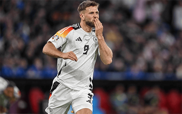 菲尔克鲁格替补发威 德国队欧洲杯涉险晋级