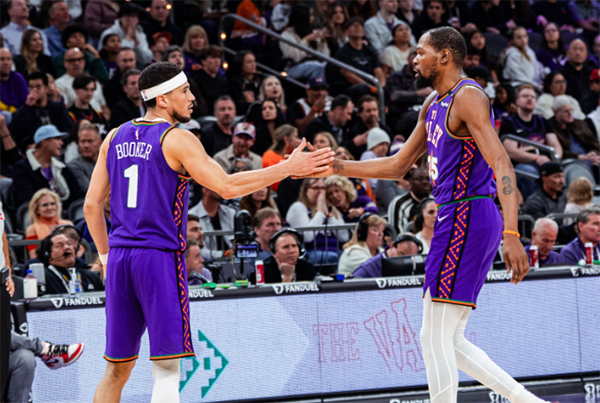 赛场冲突升级！杜兰特遭骂软蛋，直接约架：来打一架