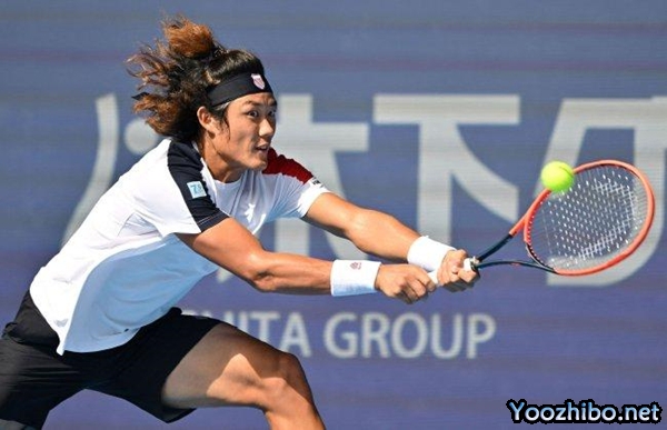 东京站-张之臻连输两盘再负卡拉采夫 无缘男单八强