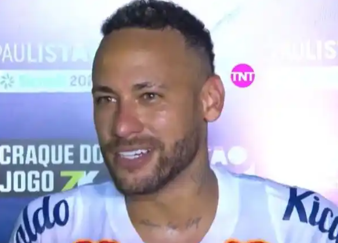 内马尔角球破门+1射2传，桑托斯3-0大胜，重返巴西队稳了？