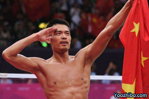 <strong>林丹宣布退役：整整20年，也要跟国家队说再见了！</strong>