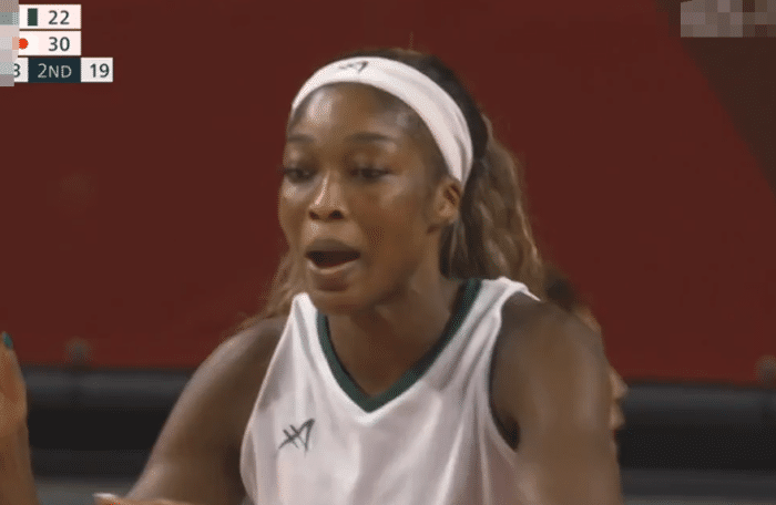 投疯了！日本女篮三节16记三分轰84分，对手53%的命中率被打花了