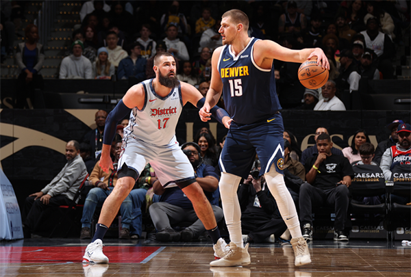 约基奇生涯之夜狂刷数据，却难阻掘金惨败联盟垫底奇才之殇