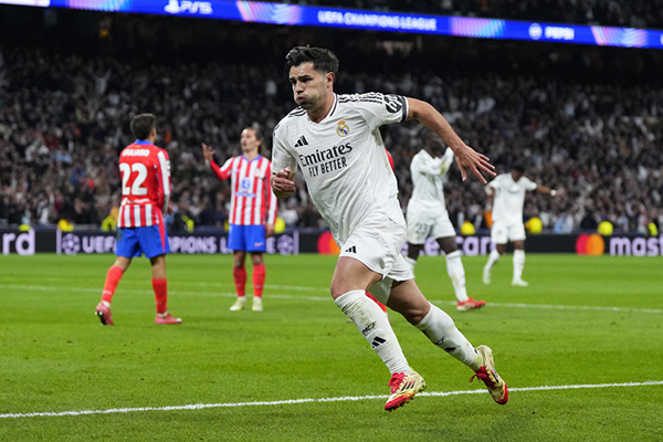 当中超弃帅遇上欧冠：热内西奥如何带领里尔搅乱战局