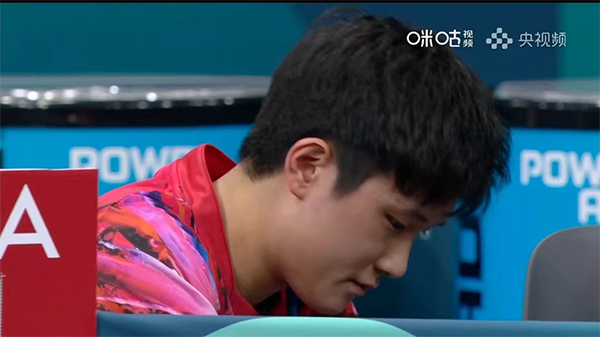巴黎奥运乒乓球混双：日本组合爆冷出局，疑似内讧