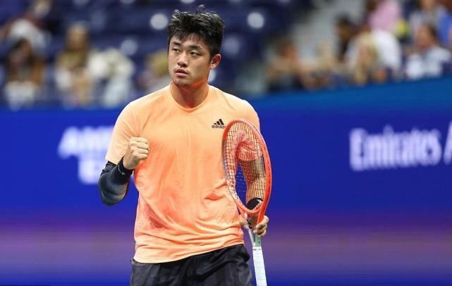 吴易昺力挫头号种子，生涯已6胜TOP100，世界排名再创新高