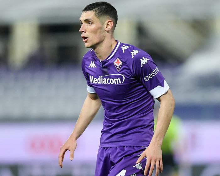 曼联与3000万铁卫开启转会谈判，他已打点行装！另一心仪中卫降价