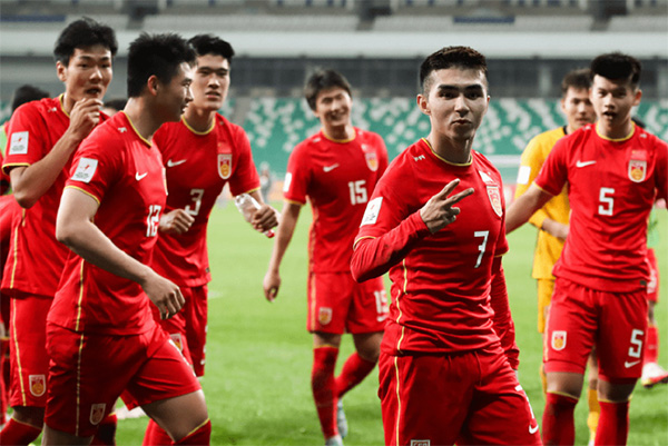 国奥亚洲杯26人名单：泰山三镇各4人！谢文能同时入选两级国家队