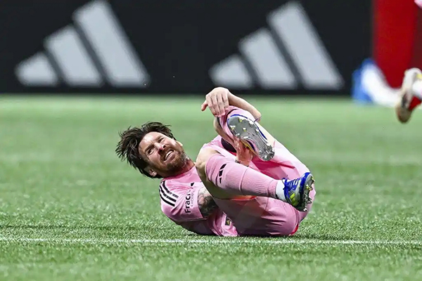 重磅！阿根廷世预赛名单出炉，梅西肌肉伤憾别乌拉圭、巴西之战