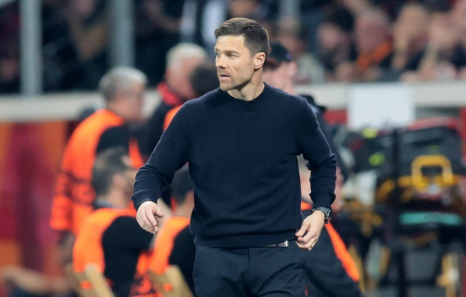 德甲黑马奇迹夺冠！5-0 无敌，再赢两场成就三冠王