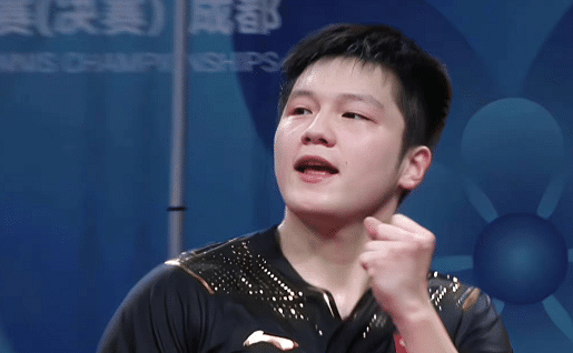 收视率破4%！国乒男团豪取十连冠，樊振东表情冲上热搜：太傲娇