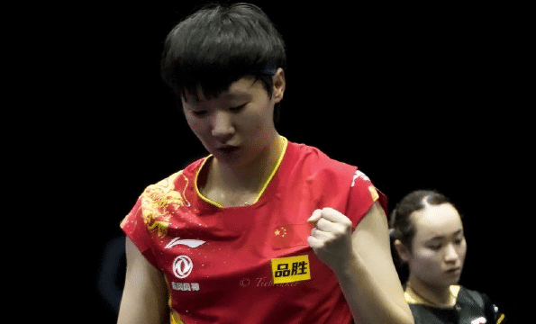 太燃了！王曼昱3-1击败伊藤美诚，单局7-9落后翻盘，对手绝望