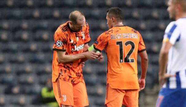 米体: 基耶利尼可能在赛季结束后退役