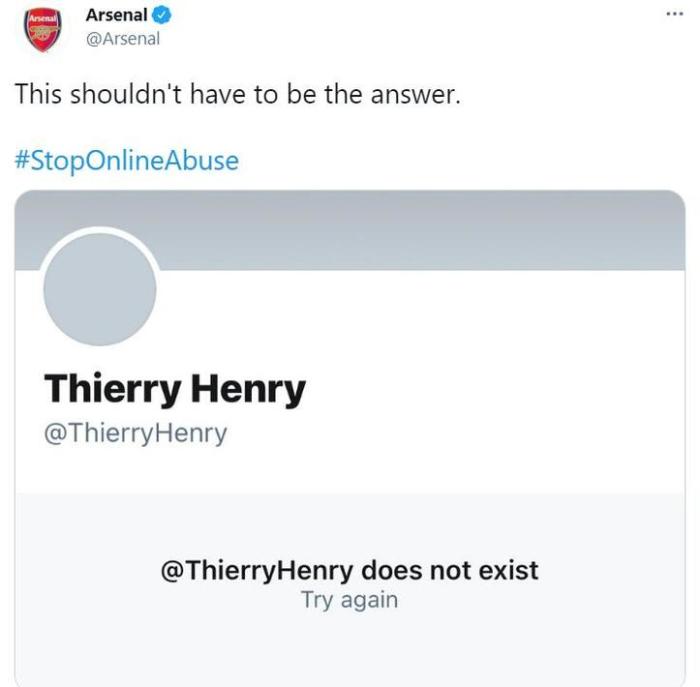 亨利关闭社交媒体, 阿森纳官方声援