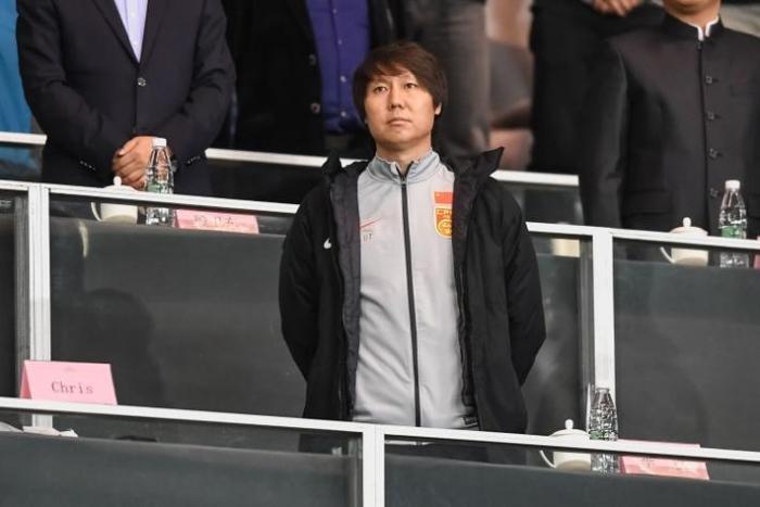 李铁: 国足球员体脂含量在8到9之间, 吴曦8.1