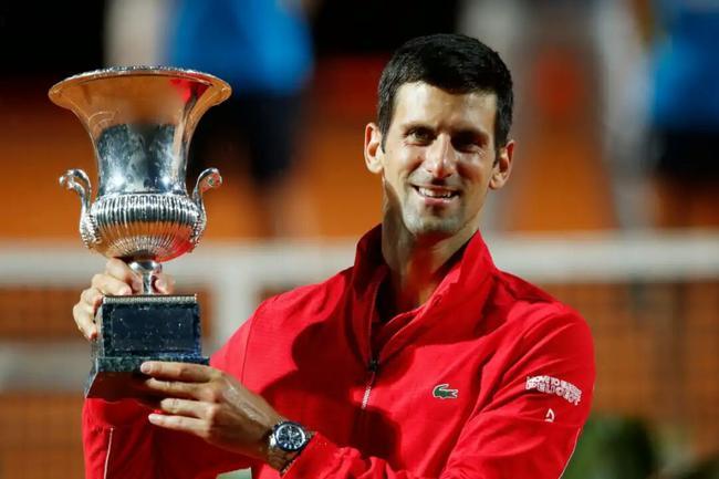 霸榜重大赛事！德约科维奇拉大和费德勒、纳达尔差距！比赛效率无人能敌