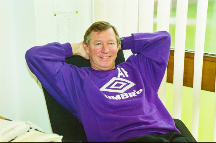 弗爵自曝执教曼联最大遗憾！难忘英超首次夺冠，根本出不了停车场