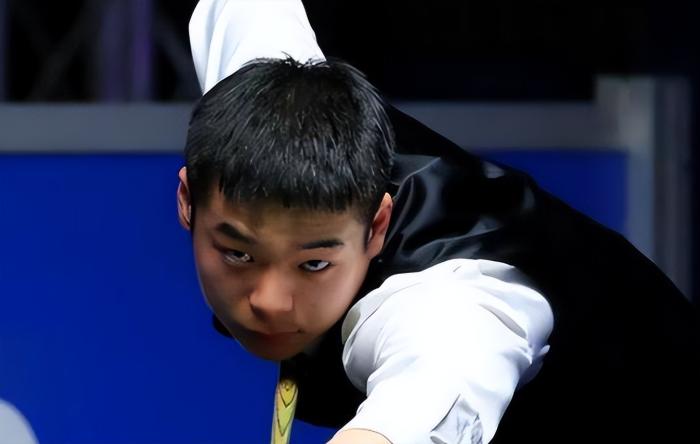 斯诺克大爆冷！中国2大00后爆发：先后掀翻奥沙利文，中国5人晋级