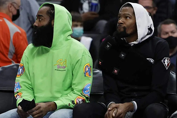 杜兰特追问哈登离网真相 篮网三巨头时代落幕始末