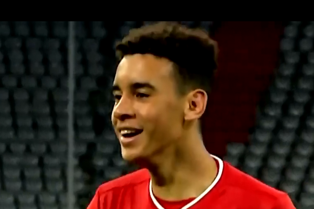 德媒：FIFA正式批准穆西亚拉为德国国家队效力