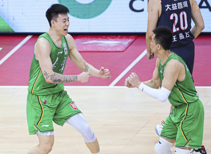 张镇麟有希望成为中国第7位NBA球员么？两项短板成阻碍