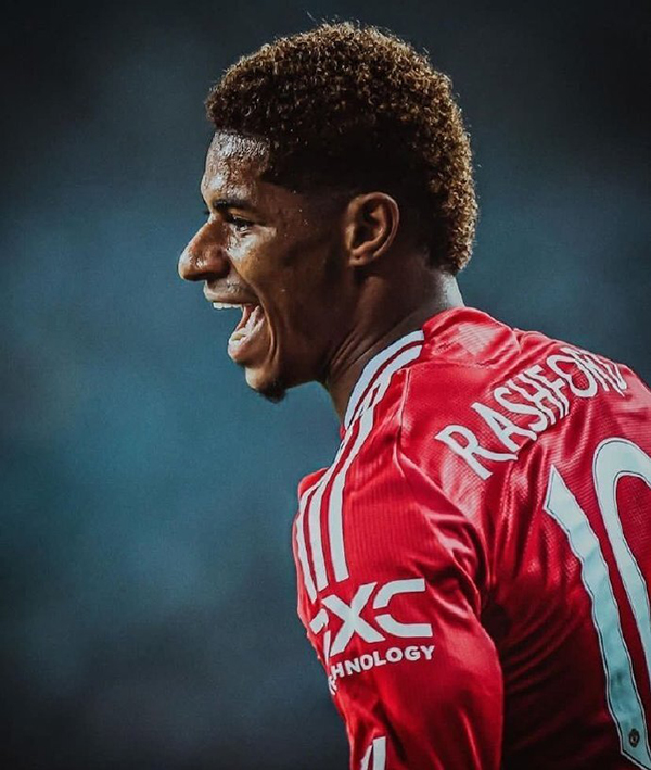 曼联10号之星命运转折？冬窗或被抛售，30万镑周薪成负担？