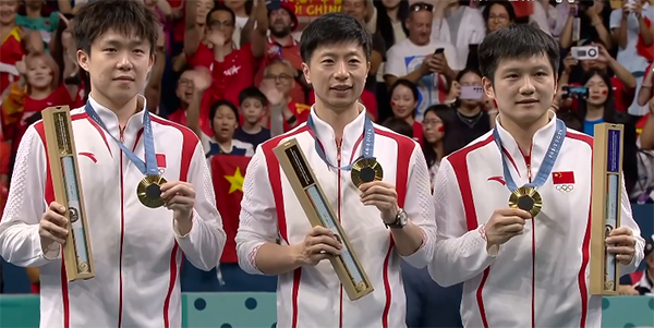 巴黎奥运：中国男团横扫瑞典 马龙成六金王