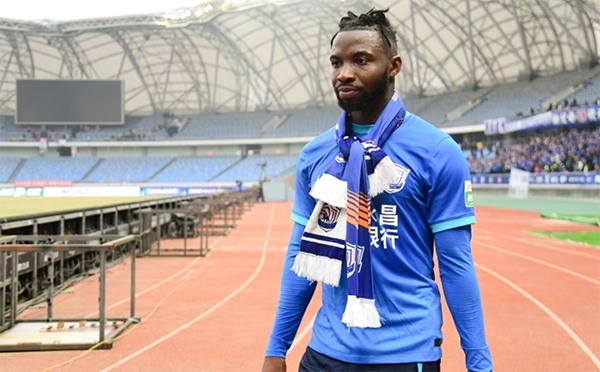 奥斯卡只差一步归化，高呼中国心，足协态度成谜