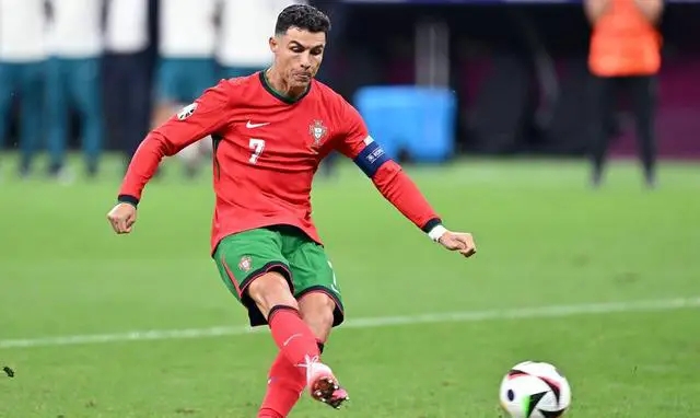 C罗谈国家队角色：现在有价值，无价值时会自主离开