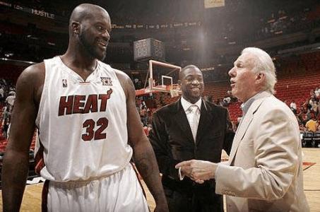 波波维奇为何开场5秒就用砍鲨战术？奥尼尔的笑容说明了一切