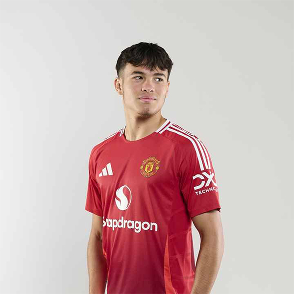 曼联锋线告急，阿莫林力挺青训两小妖上位