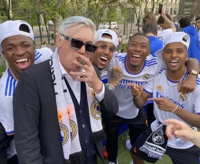 安切洛蒂盛赞C罗：足坛传奇，史上最伟大球员之一