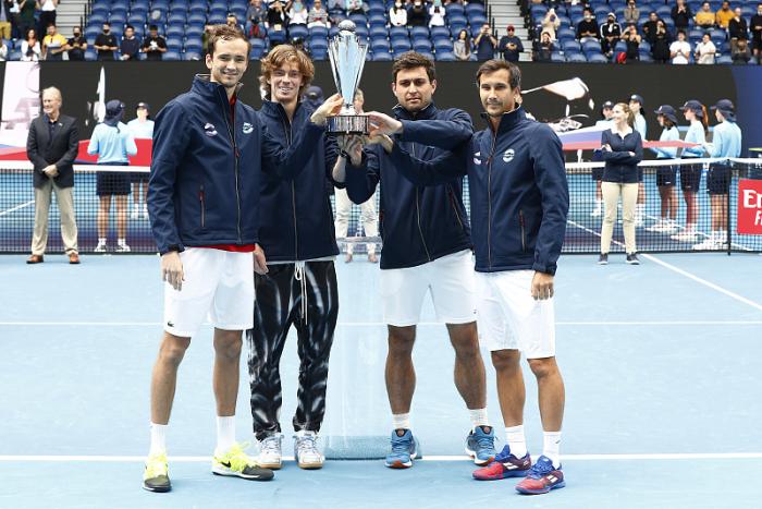 世界第一不是温网最大赢家，德约和费德勒遭“三国”围剿