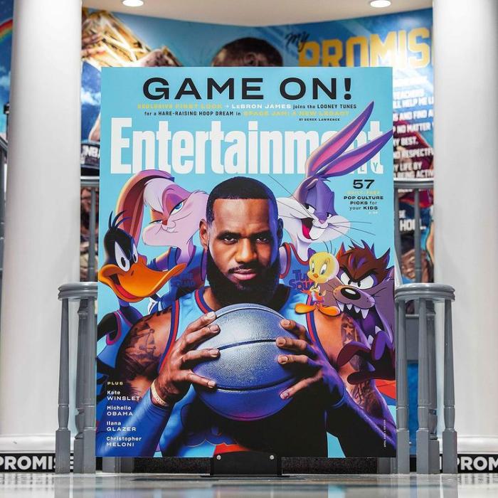 《空中大灌篮2》新剧照曝光！詹姆斯：总有人说我喜欢做乔丹做过的事