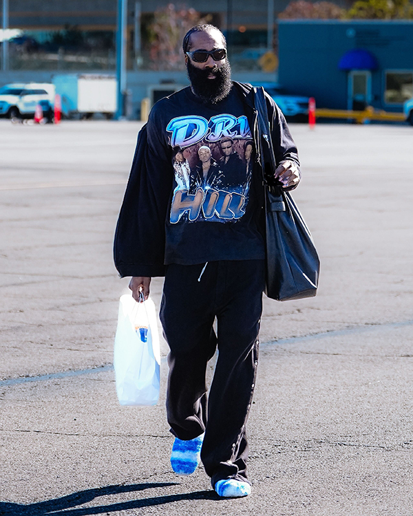 快船三连客征程开启：哈登领衔战独行侠，小卡随征勇士或迎复出首秀