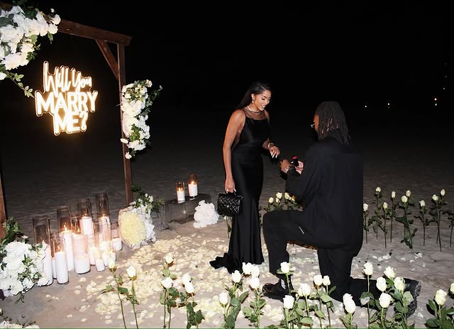 情人节NBA甜蜜风暴！1天3人求婚，珍妮、库里等球星纷纷送上祝福