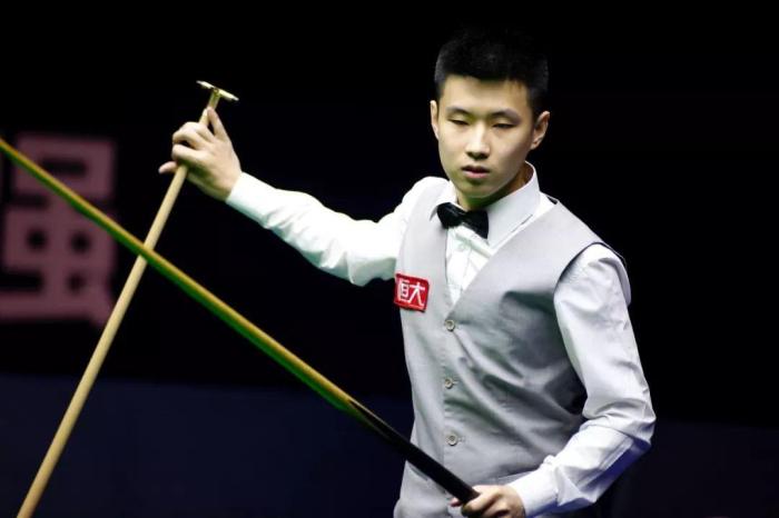 5杆破百，1杆143分，中国小将豪取5连胜，小组第一出线