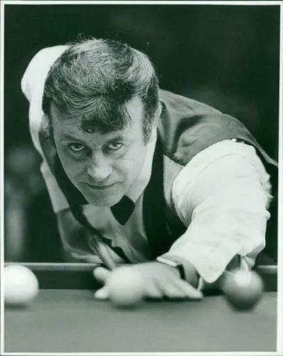 斯诺克传奇名宿道格-芒乔伊简介