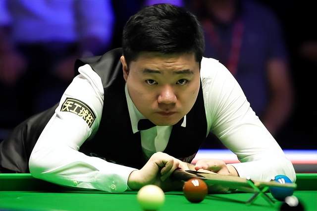 英锦赛正赛签表出炉！32强中国独占7席，丁俊晖首轮遭遇强敌