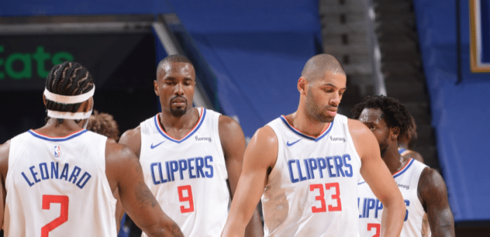 38+11！库里轰9记三分造22分逆转，伦纳德乔治皆成背景板，库日天真不讲理